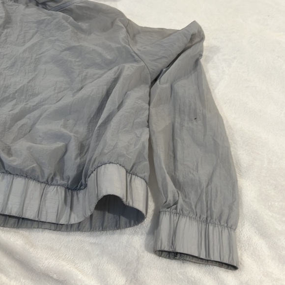 Fabletics windbreaker - Picture 8 of 8